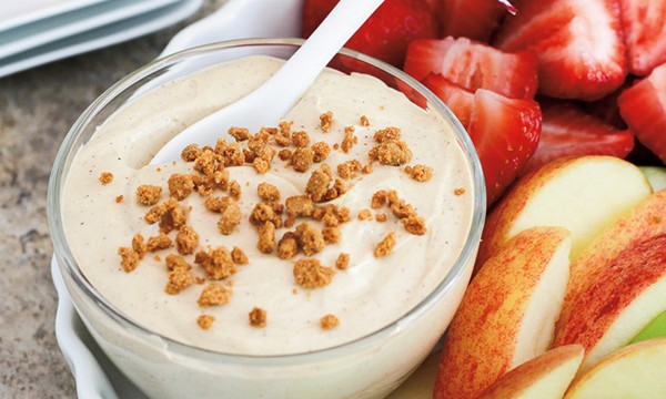 Creamy Biscoff fruit dip