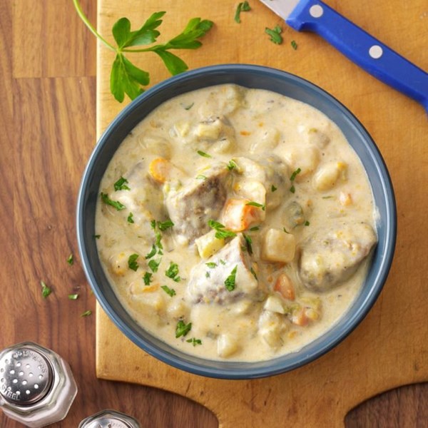 Creamy bratwurst stew