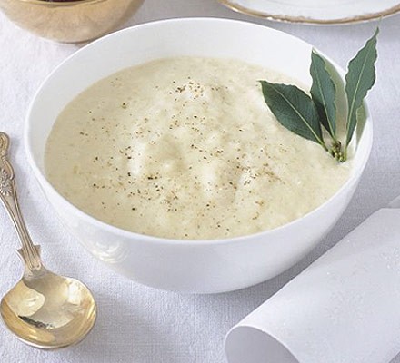 Creamy bread & onion sauce