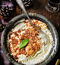 Creamy bread sauce with buttered crumbs