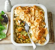 Creamy butternut squash, leek & pesto pie