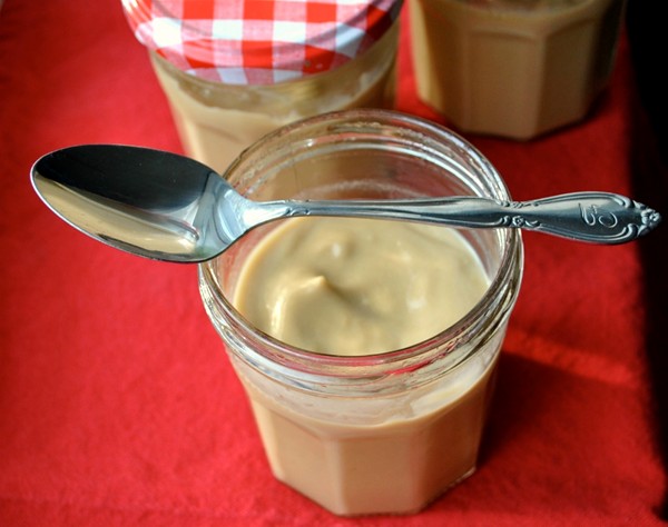 Creamy butterscotch pudding
