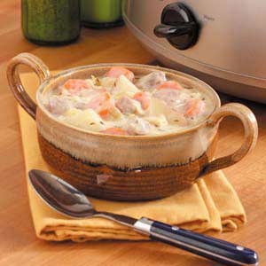 Creamy cabbage-pork stew