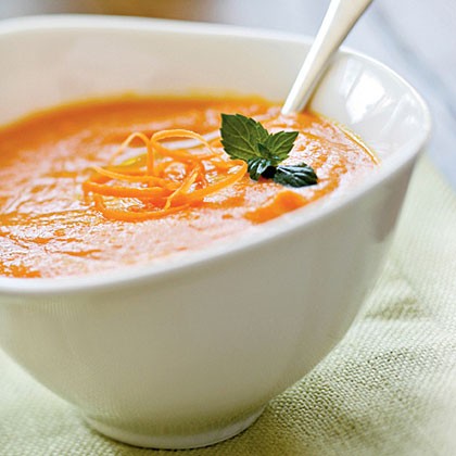 Creamy carrot soup