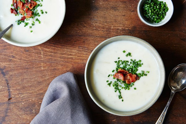 Creamy cauliflower and potato soup