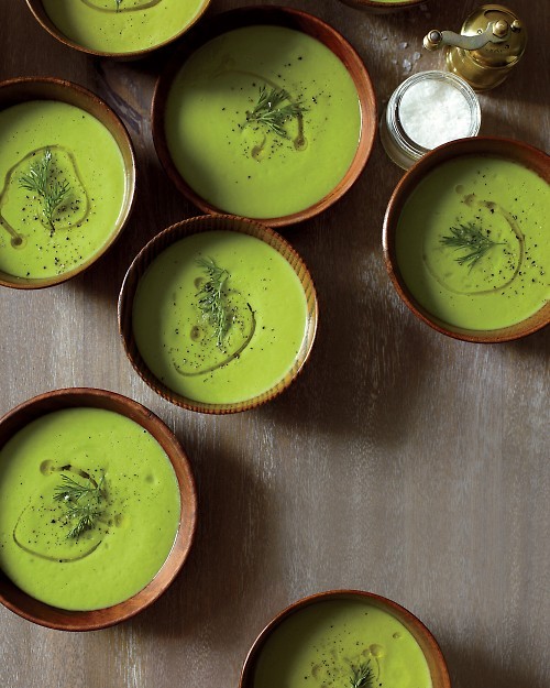 Creamy cauliflower soup with greens