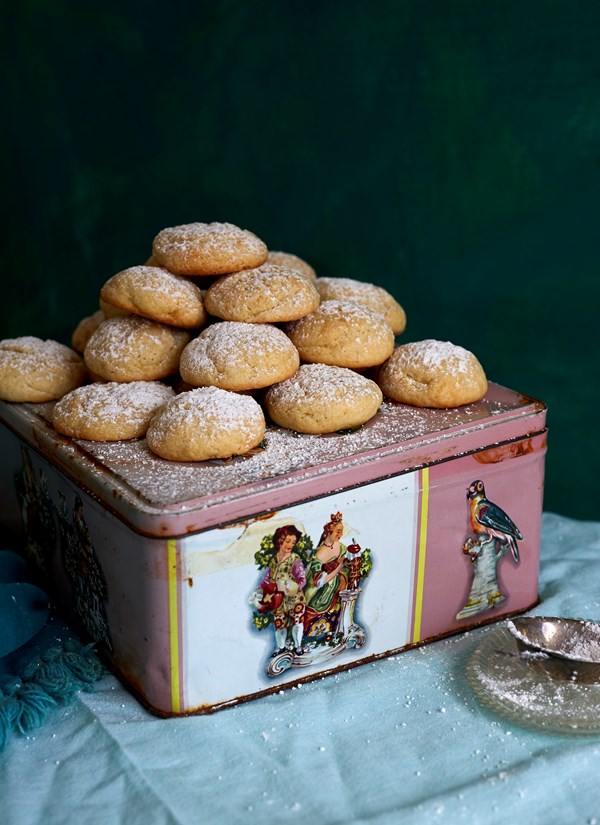 Creamy cheesecake cookies