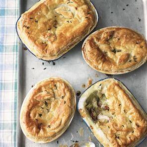Creamy chicken pot pies