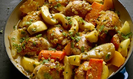 Creamy chicken with apples, pears and root vegetables