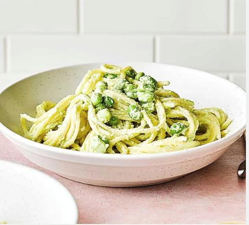 Creamy edamame pesto pasta with rocket salad