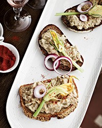 Creamy eggplant and white bean spread
