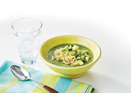Creamy fennel and watercress soup