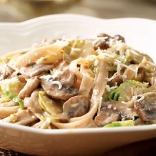 Creamy fettuccine with Brussels sprouts and mushrooms