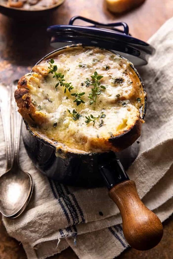 Creamy French onion and mushroom soup