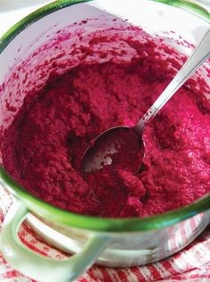 Creamy hot beets (Buraczki na ciepło)