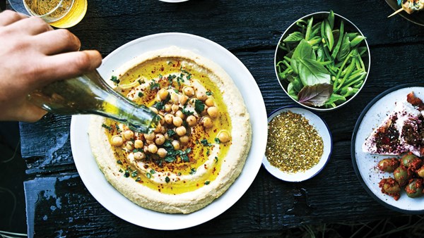 Creamy hummus with cumin
