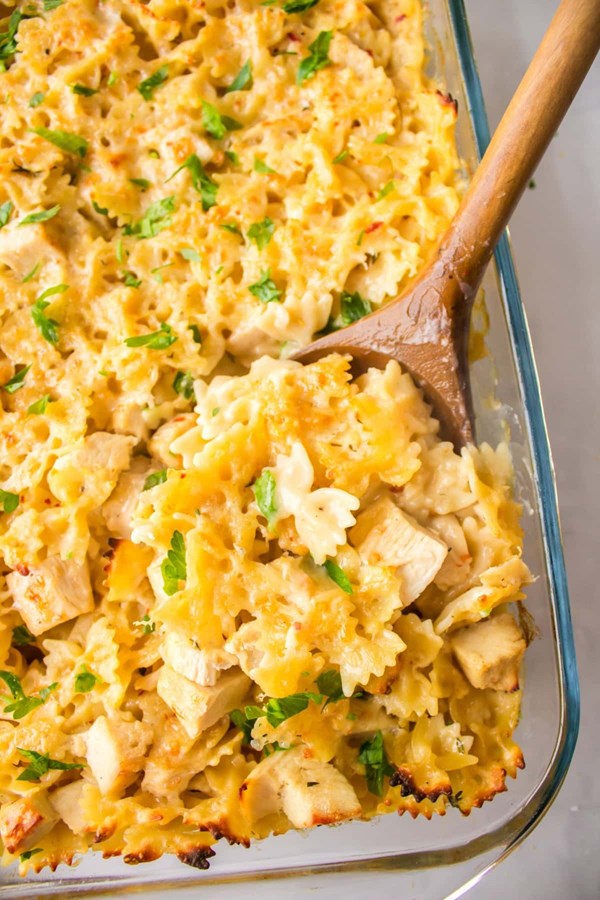 Creamy lemon chicken pasta