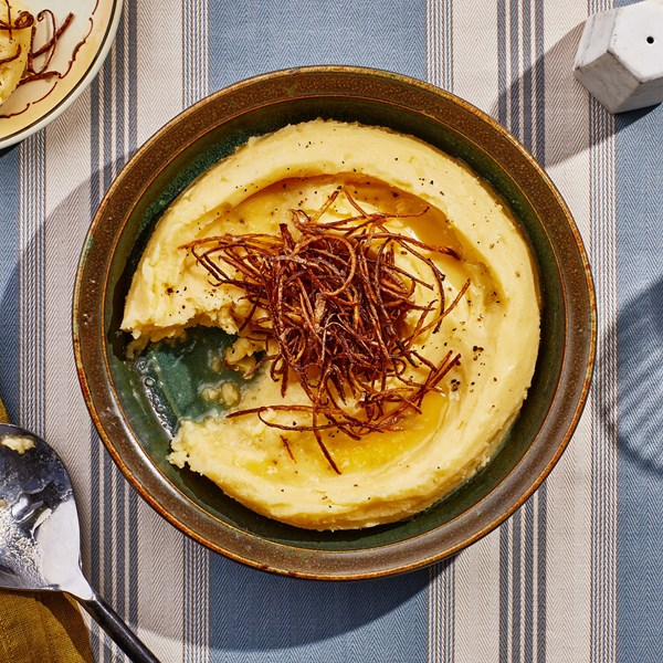 Creamy mashed potatoes with crispy potato skins 