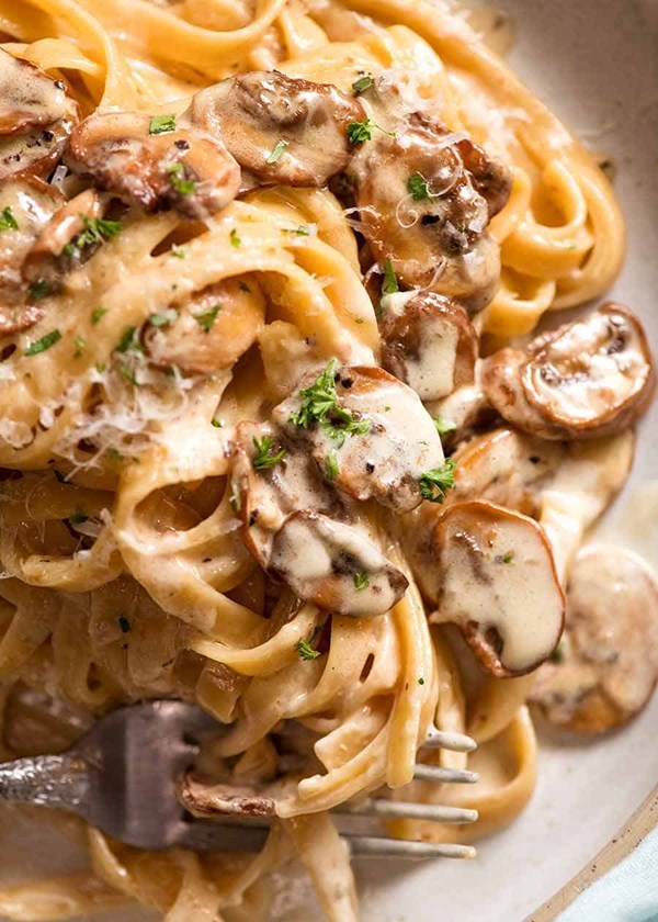 Creamy mushroom pasta