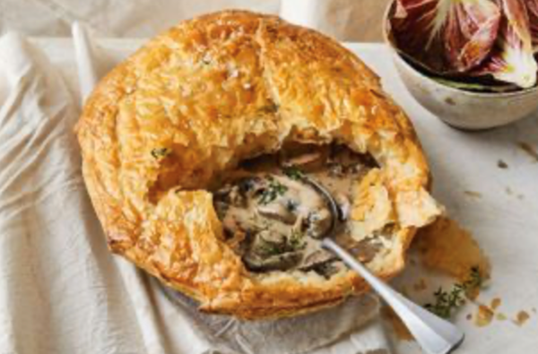 Creamy mushroom pie