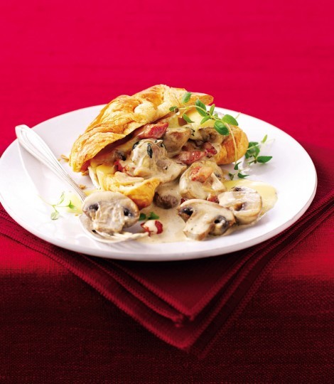 Creamy pancetta, Brie and mushroom croissants