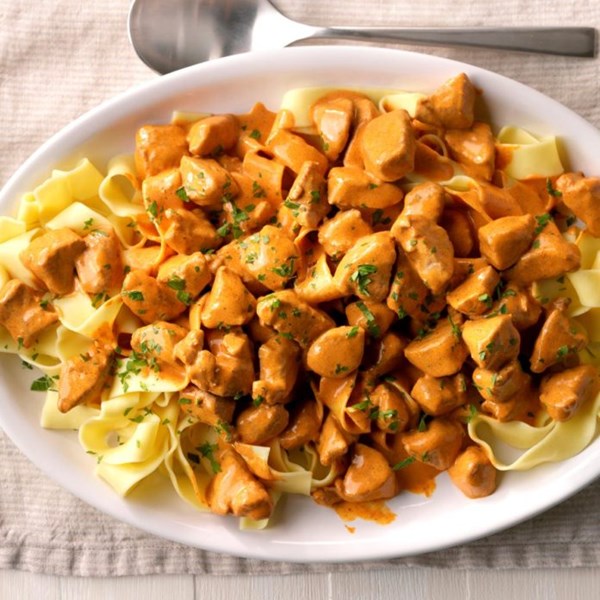Creamy paprika pork