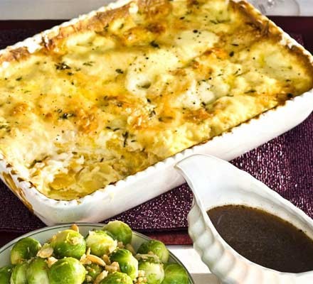 Creamy parsnip & squash bake