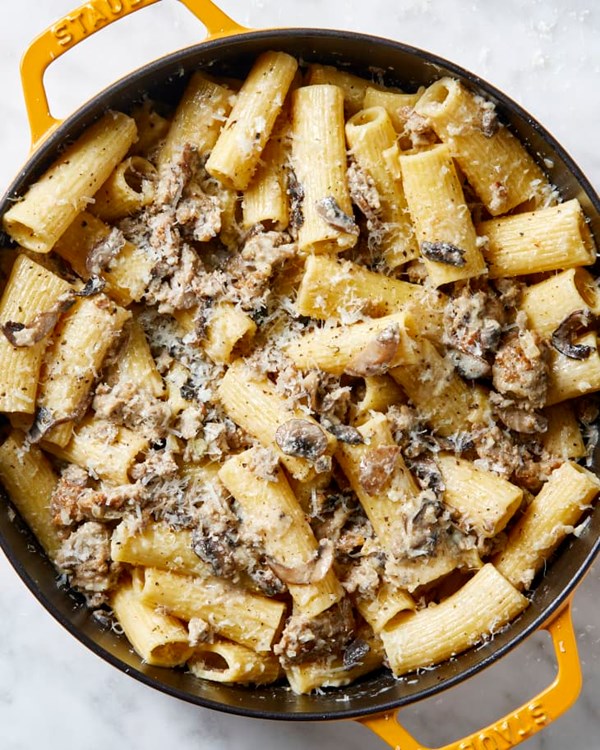 Creamy pasta with sausage (Pasta alla Norcina)