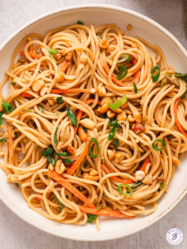 Creamy peanut noodles