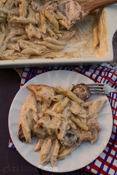 Creamy penne with chicken & smoked sausage (with Cajun seasoning)
