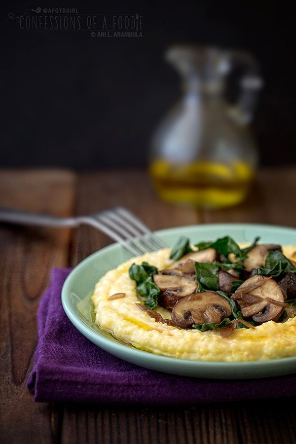 Creamy polenta with kale and mushrooms