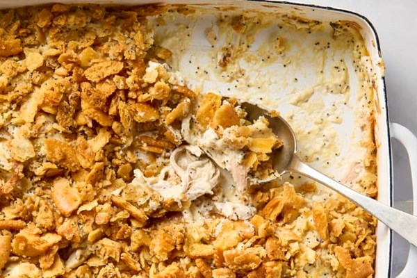 Creamy poppy seed chicken 