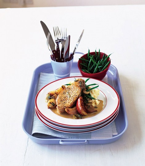 Creamy pork with apples, celery and sage