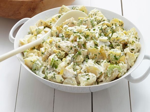 Creamy potato salad