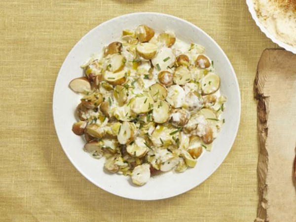 Creamy potatoes with leeks