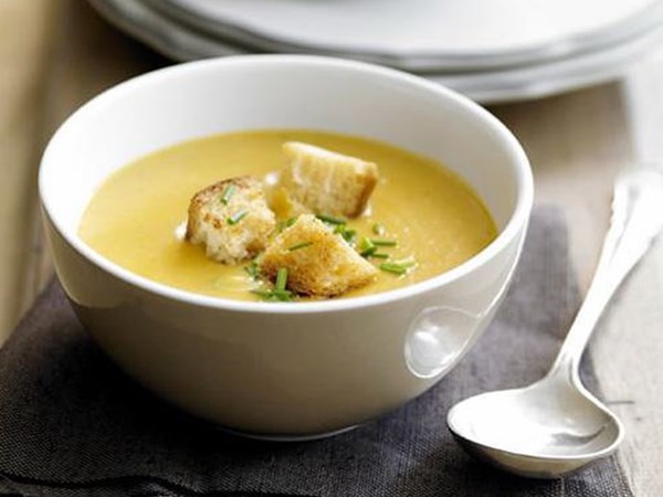 Creamy pumpkin & potato soup
