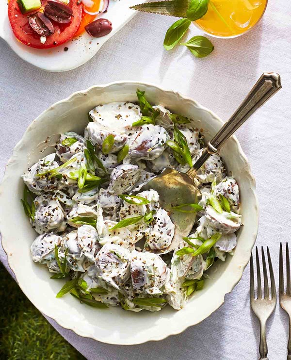 Creamy red potato salad