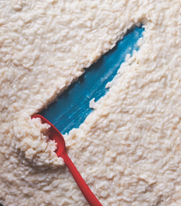 Creamy rice with butter and cheese