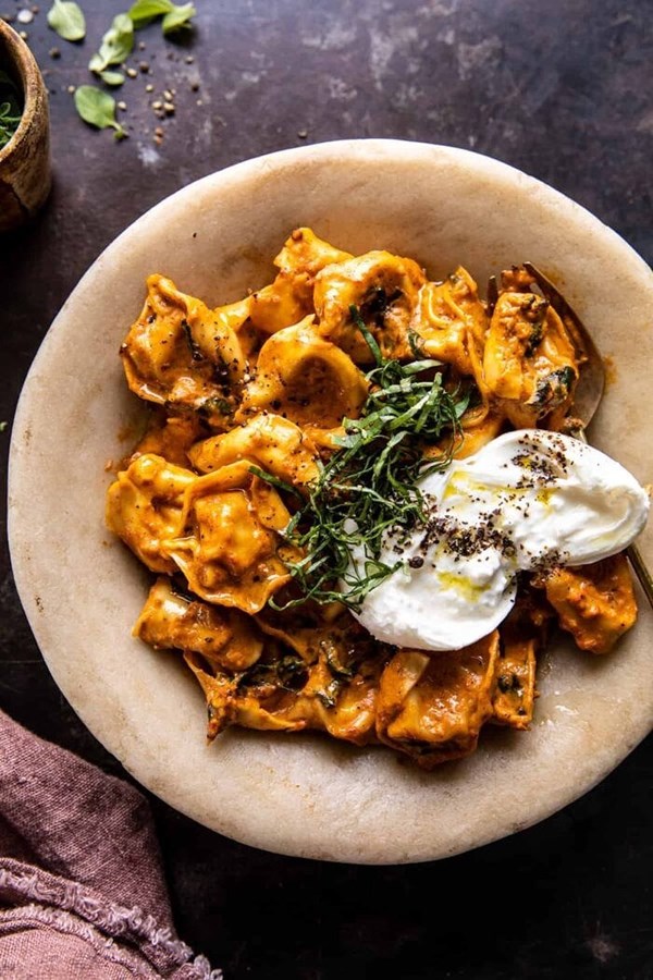 Creamy roasted red pepper tortellini