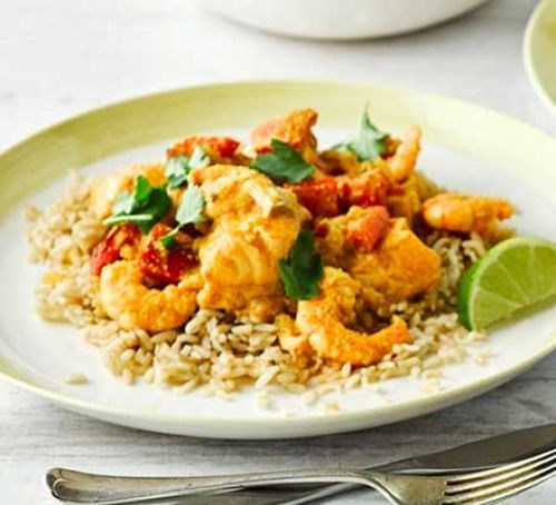 Creamy salmon, prawn & almond curry