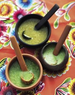 Creamy serrano salsa (Guacachile)