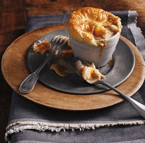 Creamy smoked fish pie