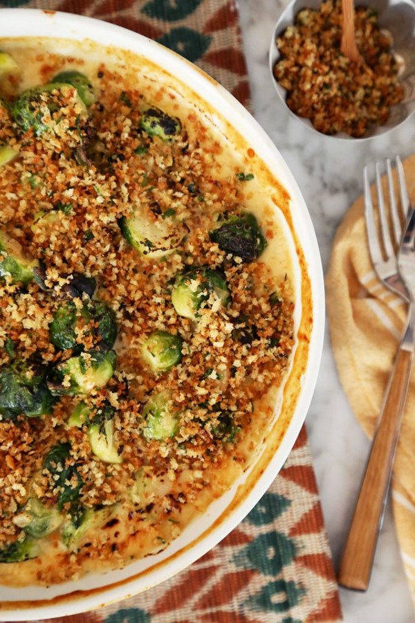 Creamy smoked Gouda Brussels sprouts