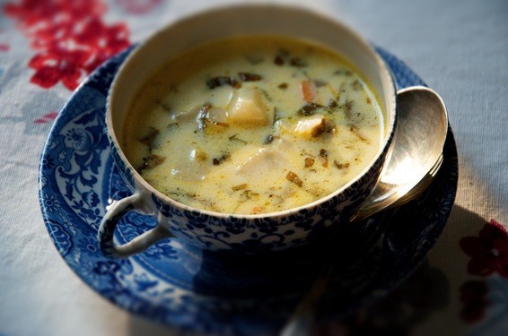 Creamy sorrel soup
