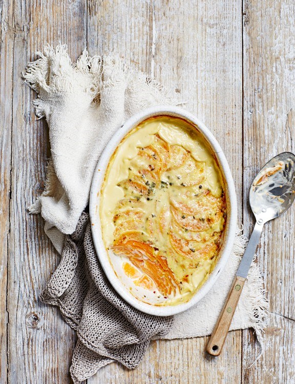 Creamy squash and sage gratin