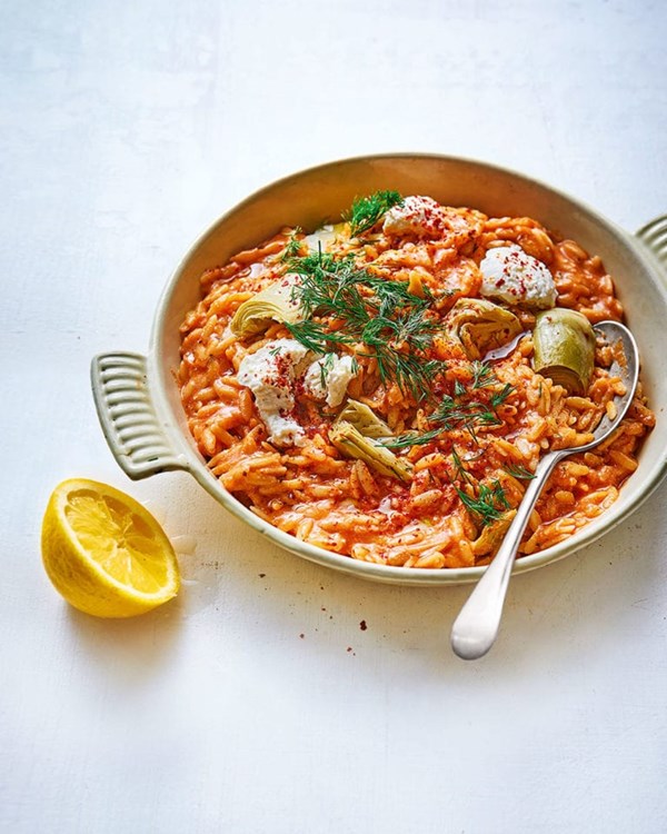 Creamy tomato orzo with artichokes and ricotta 