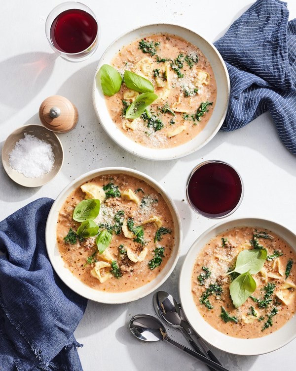 Creamy tortellini soup