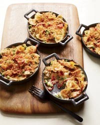 Creamy tuna noodle cazuela