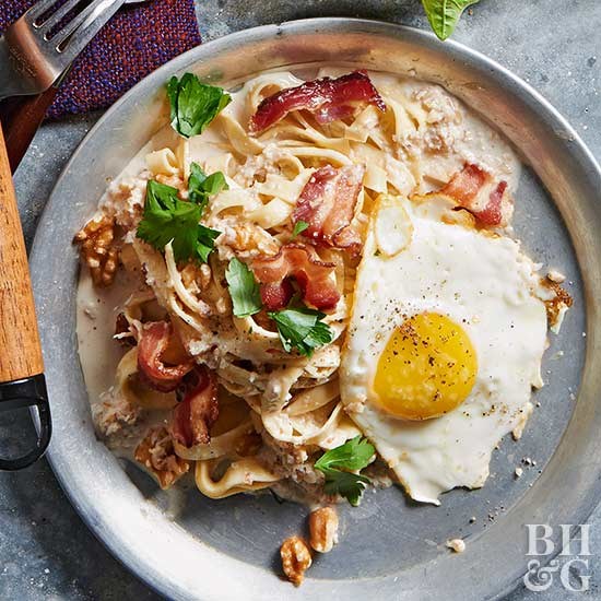 Creamy walnut pasta