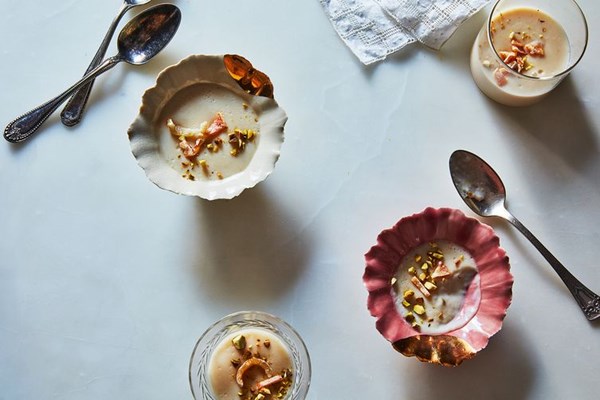 Creamy, warming jasmine-white chocolate custard (Sachlav)